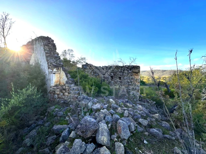Terreno Misto para Venda em Boliqueime Foto 1