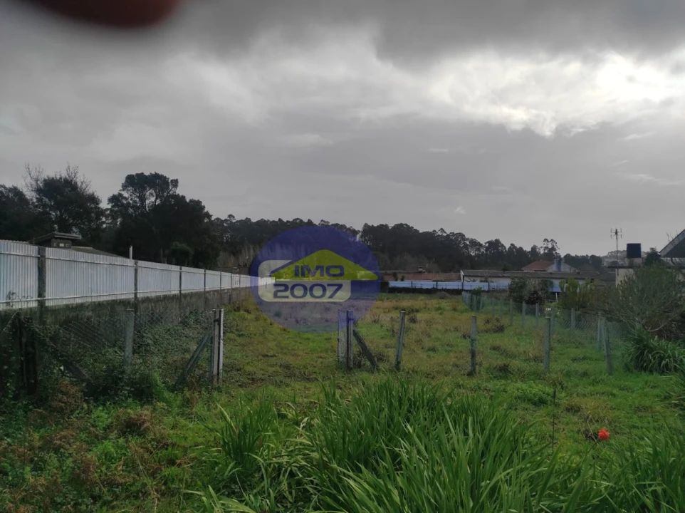 Terreno para Venda em Grijó e Sermonde Foto 1