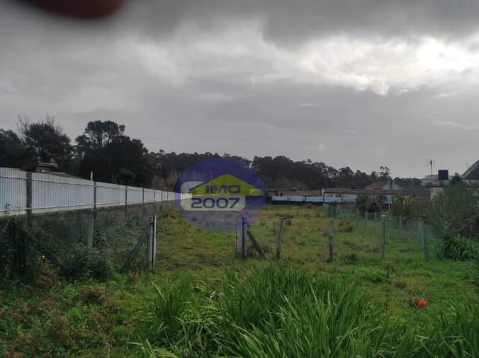 Terreno para Venda em Grijó e Sermonde