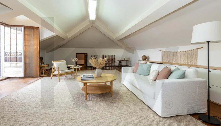 Moradia T6 para Venda em Ponta Delgada (São Pedro) Foto 15