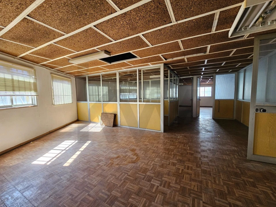 Armazém para Venda em Mina de Água Foto 1