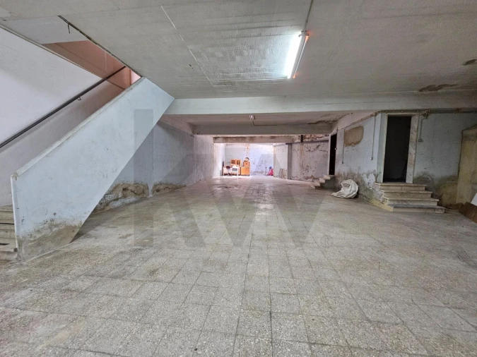 Armazém para Venda em Mina de Água Foto 2