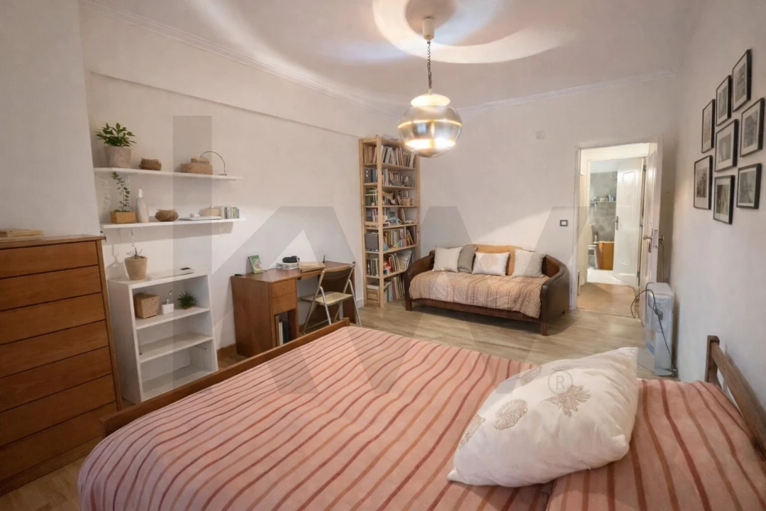 Apartamento T2 para Venda em Rio de Mouro Foto 7