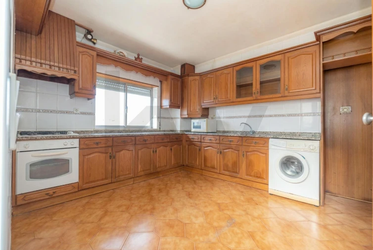 Apartamento T3 para Venda em Lousã e Vilarinho Foto 3