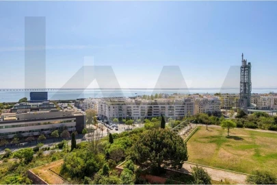 Apartamento T3 para Venda em Olivais