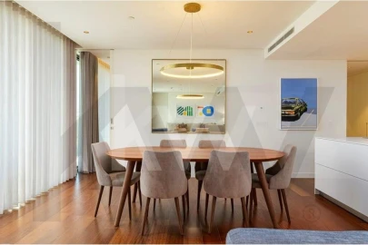 Apartamento T3 para Venda em Olivais