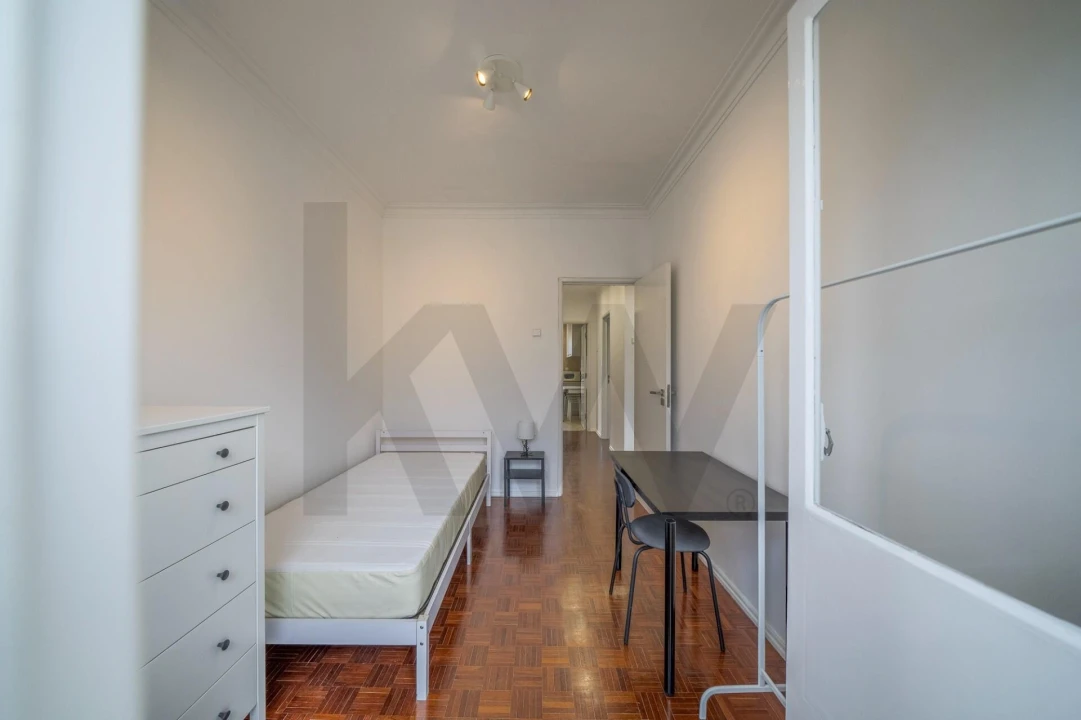 Apartamento T2 para Venda em Benfica Foto 23