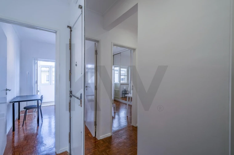 Apartamento T2 para Venda em Benfica Foto 12