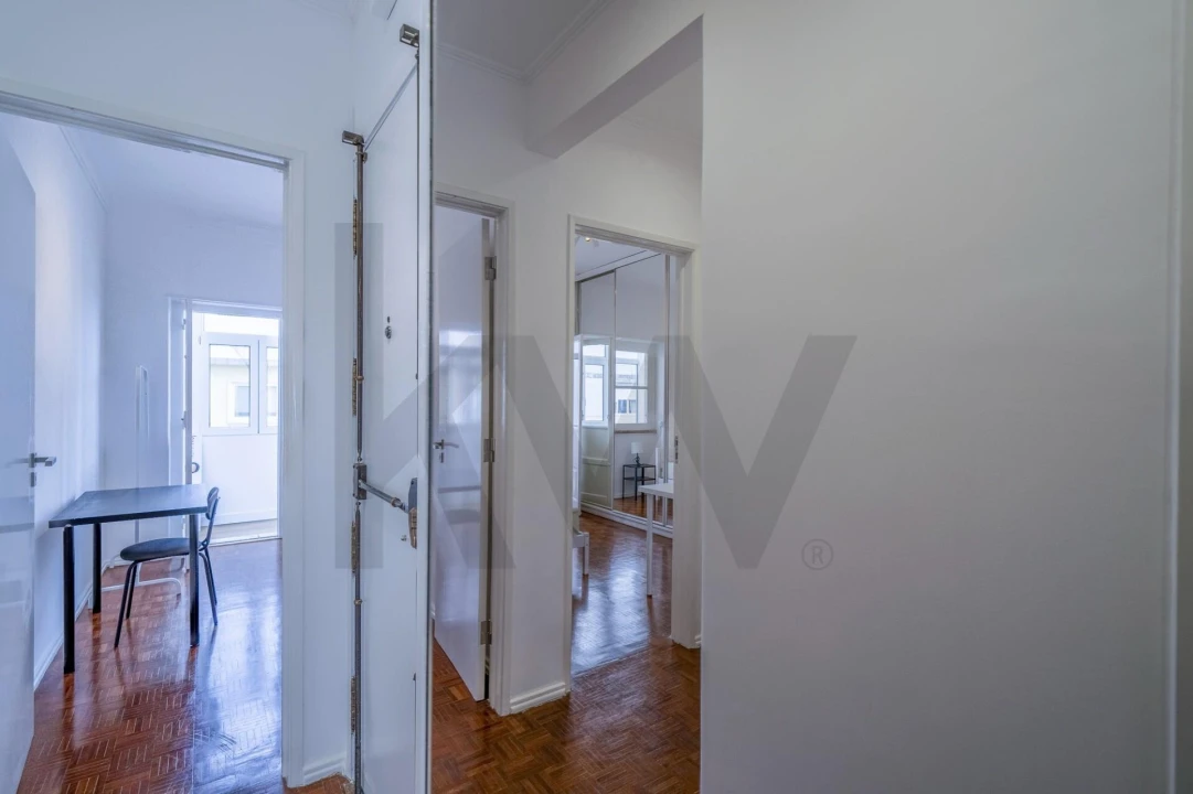 Apartamento T2 para Venda em Benfica Foto 12