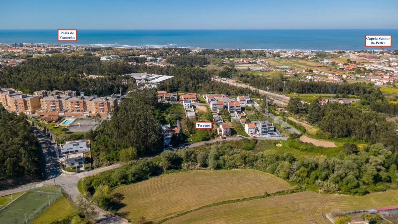 Terreno para Venda em Gulpilhares e Valadares Foto 6