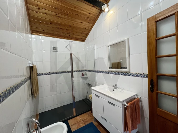 Moradia T3 para Venda em São Vicente Ferreira Foto 8