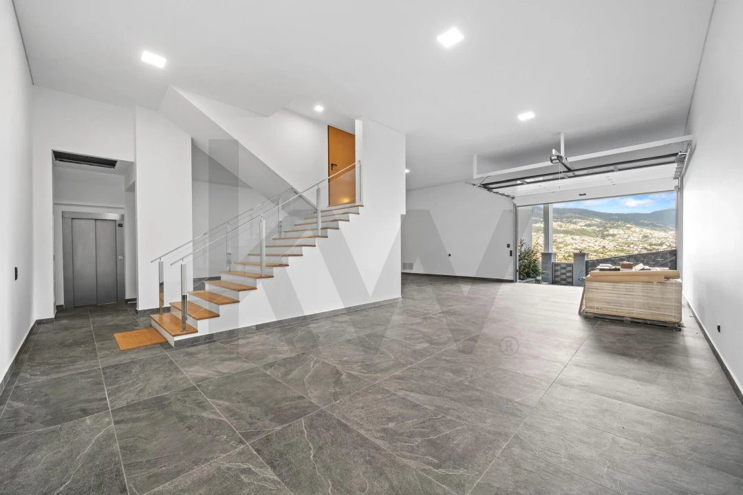 Moradia T4 para Venda em Santo Antonio Foto 70