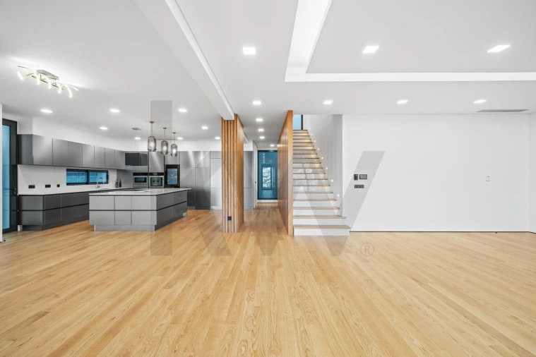 Moradia T4 para Venda em Santo Antonio Foto 28