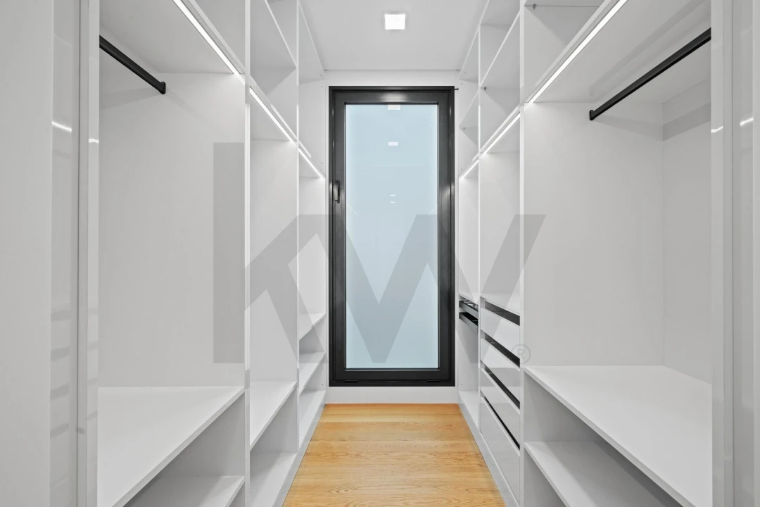 Moradia T4 para Venda em Santo Antonio Foto 53