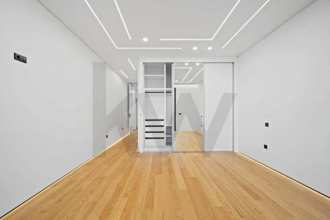 Moradia T4 para Venda em Santo Antonio Foto 50