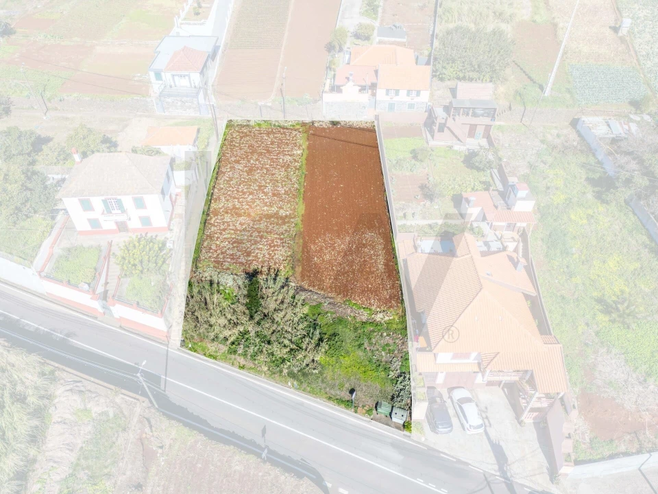 Terreno para Venda em Canhas Foto 22