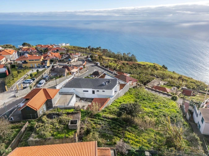 Terreno para Venda em Canhas Foto 9