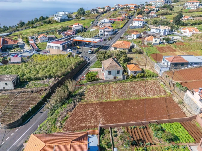 Terreno para Venda em Canhas Foto 15