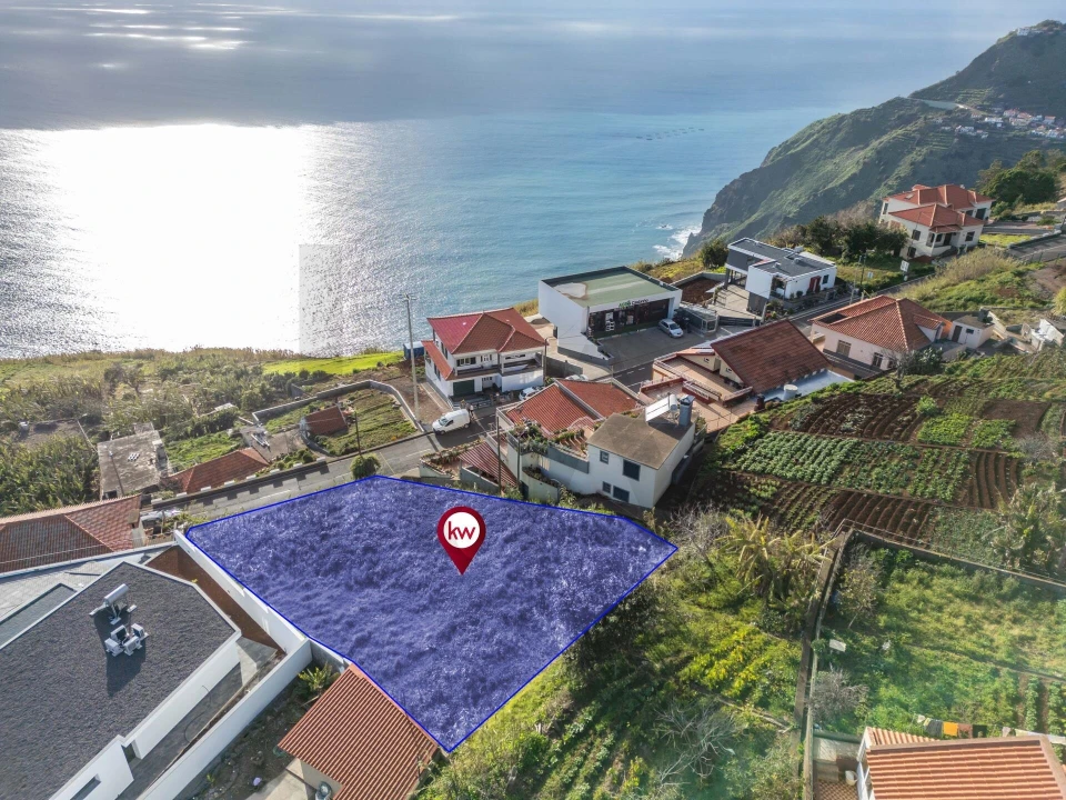 Terreno para Venda em Canhas Foto 12