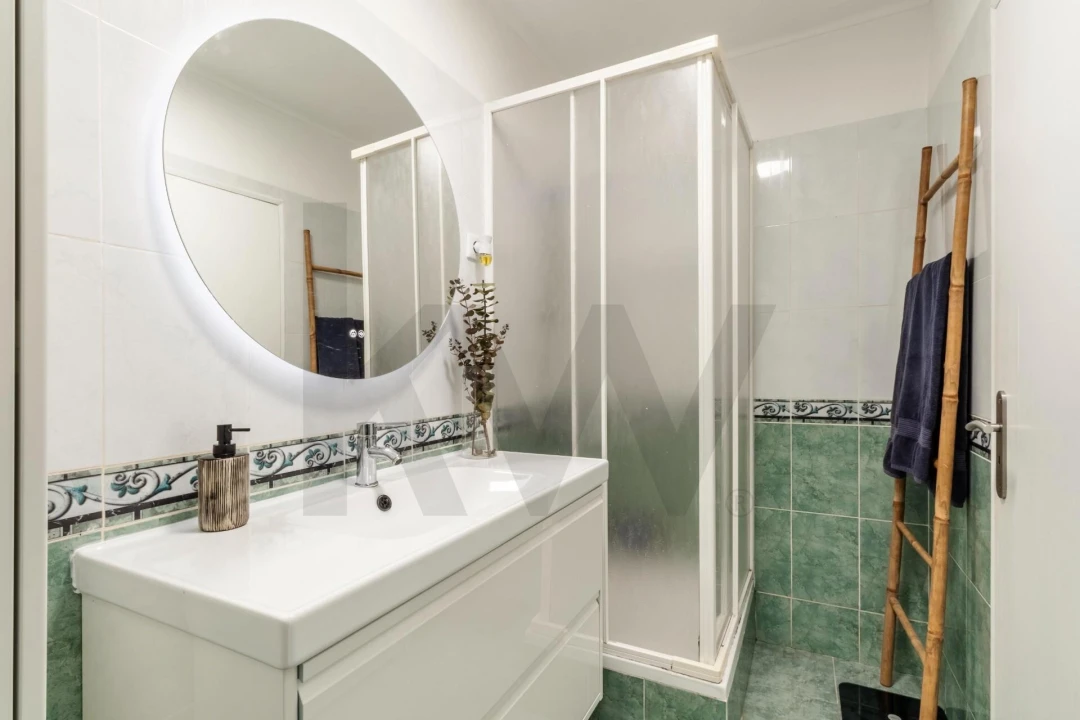 Apartamento T2 para Venda em Carnaxide e Queijas Foto 21