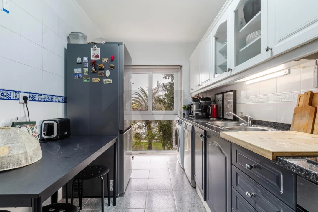 Apartamento T2 para Venda em Carnaxide e Queijas Foto 10