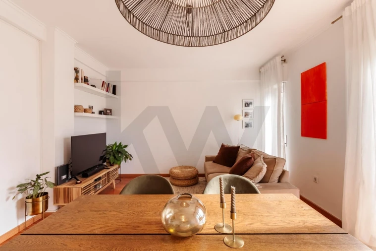 Apartamento T2 para Venda em Carnaxide e Queijas Foto 7