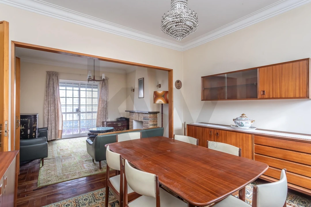 Moradia T5 para Venda em Algueirão-Mem Martins Foto 25