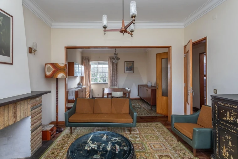 Moradia T5 para Venda em Algueirão-Mem Martins Foto 23