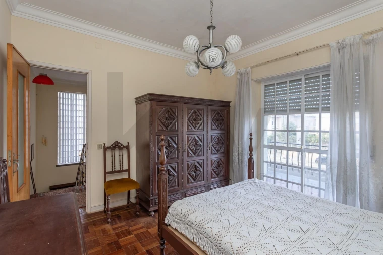 Moradia T5 para Venda em Algueirão-Mem Martins Foto 43