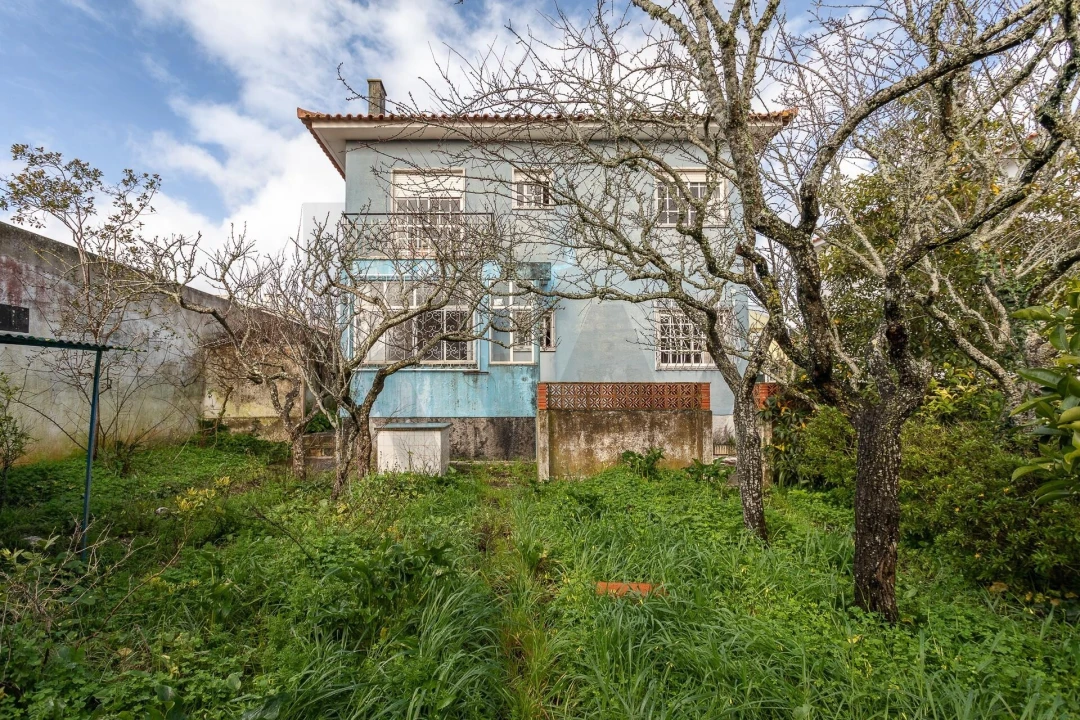 Moradia T5 para Venda em Algueirão-Mem Martins Foto 11