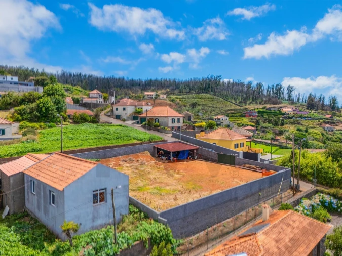 Terreno para Venda em Achadas da Cruz Foto 7