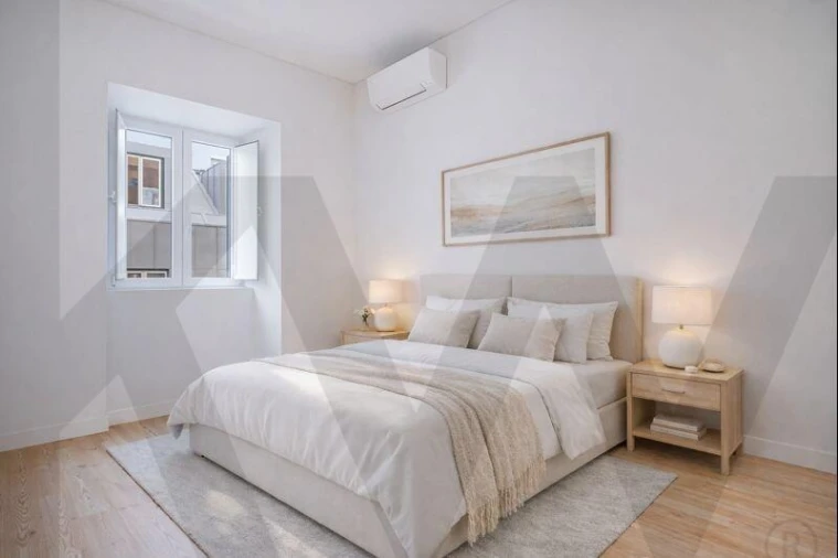 Apartamento T2 para Venda em Santo António Foto 21