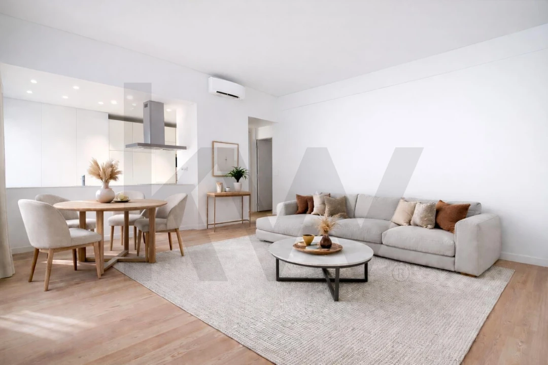 Apartamento T2 para Venda em Santo António Foto 1