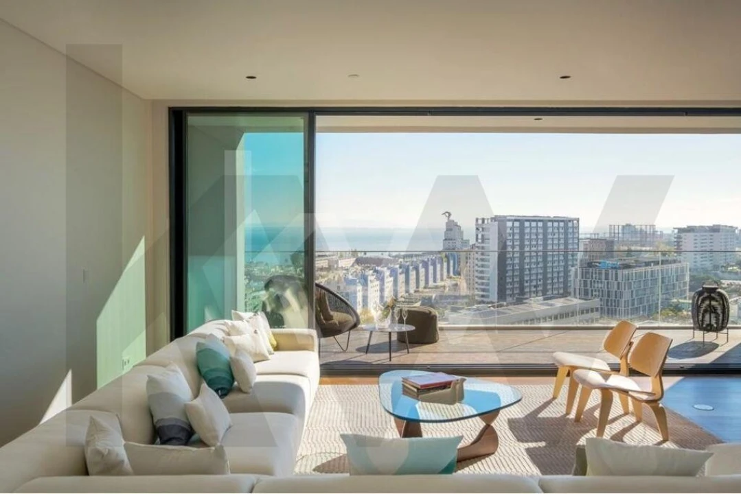 Apartamento T4 para Venda em Olivais Foto 2