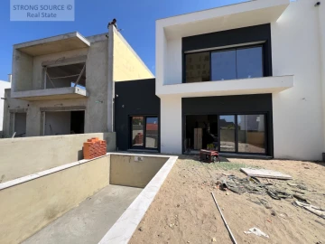 Moradia T3 para Venda em Sesimbra (Castelo)