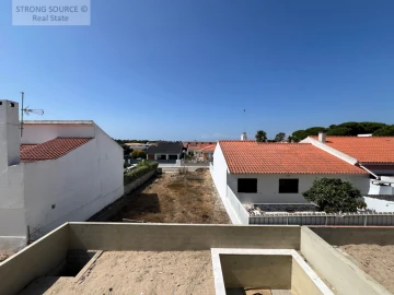 Moradia T3 para Venda em Sesimbra (Castelo)