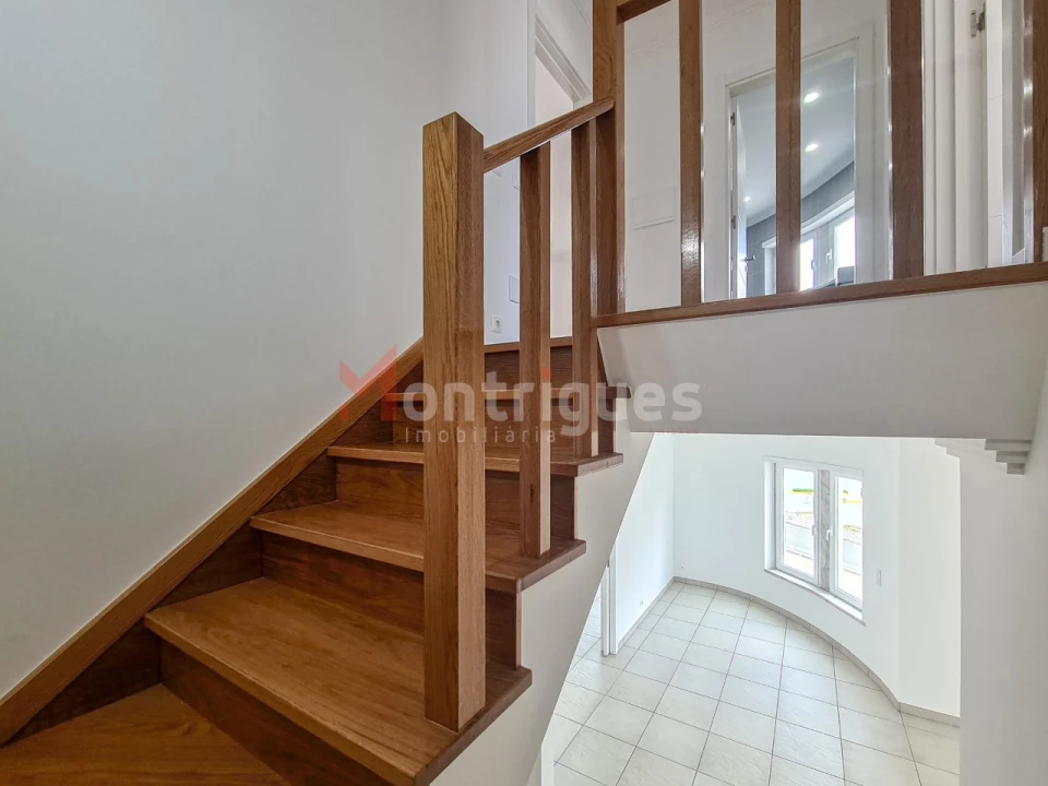 Moradia T3 para Venda em Ericeira Foto 24