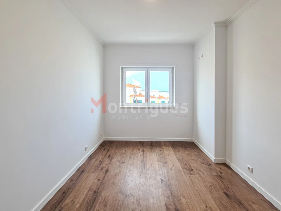 Moradia T3 para Venda em Ericeira Foto 32