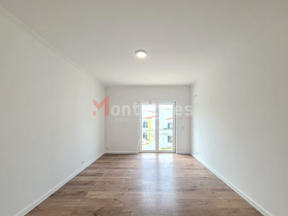 Moradia T3 para Venda em Ericeira Foto 36