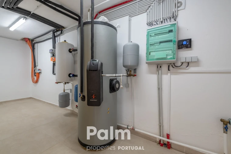 Moradia T4 para Venda em Ferragudo Foto 32