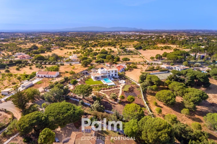 Moradia T4 para Venda em Ferragudo Foto 68