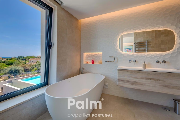 Moradia T4 para Venda em Ferragudo Foto 41