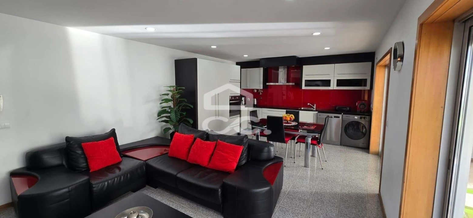 Moradia T3 para Venda em Selho (São Cristovão) Foto 1