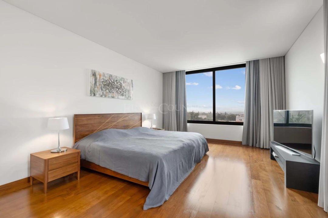 Moradia T4 para Venda em Almancil Foto 16