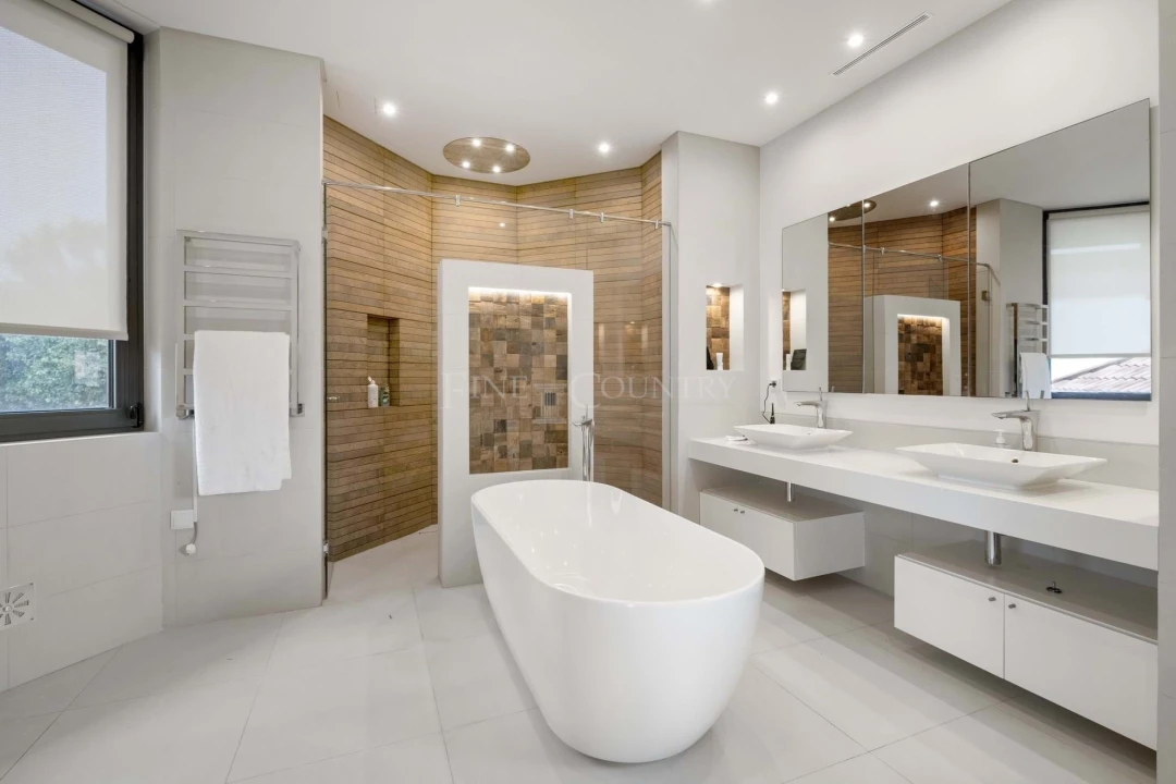 Moradia T4 para Venda em Almancil Foto 18