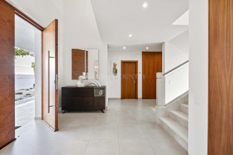 Moradia T4 para Venda em Almancil Foto 5