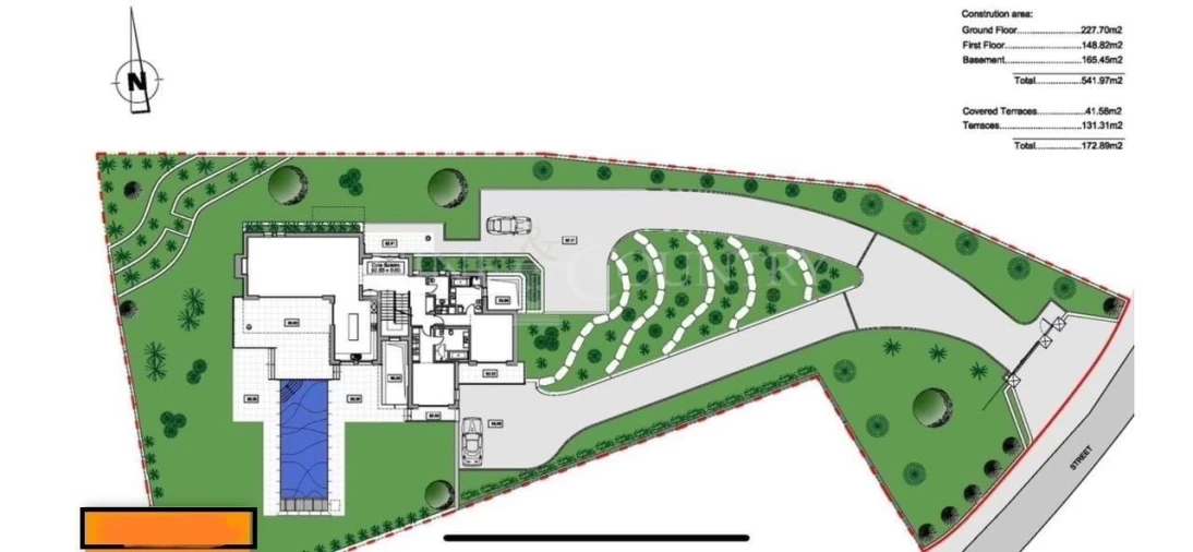 Moradia T4 para Venda em Almancil Foto 39