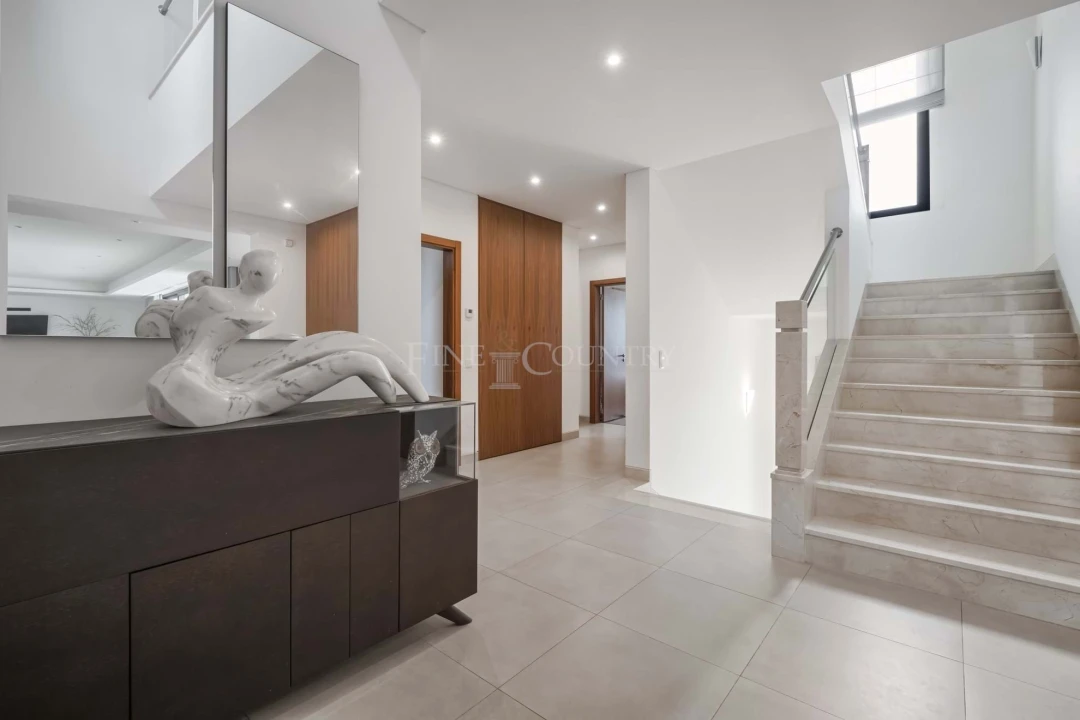 Moradia T4 para Venda em Almancil Foto 15