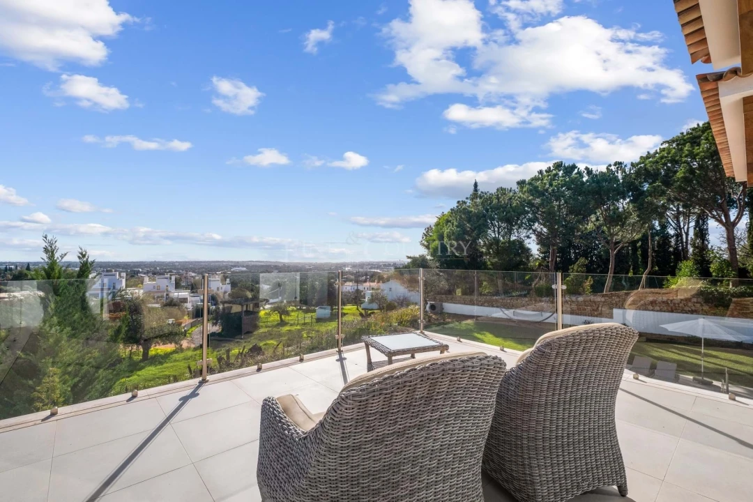 Moradia T4 para Venda em Almancil Foto 19