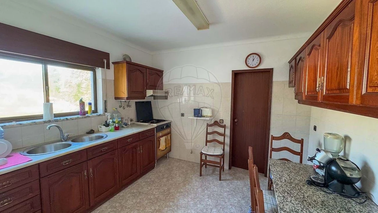 Moradia T2 para Venda em Sesimbra (Castelo) Foto 7